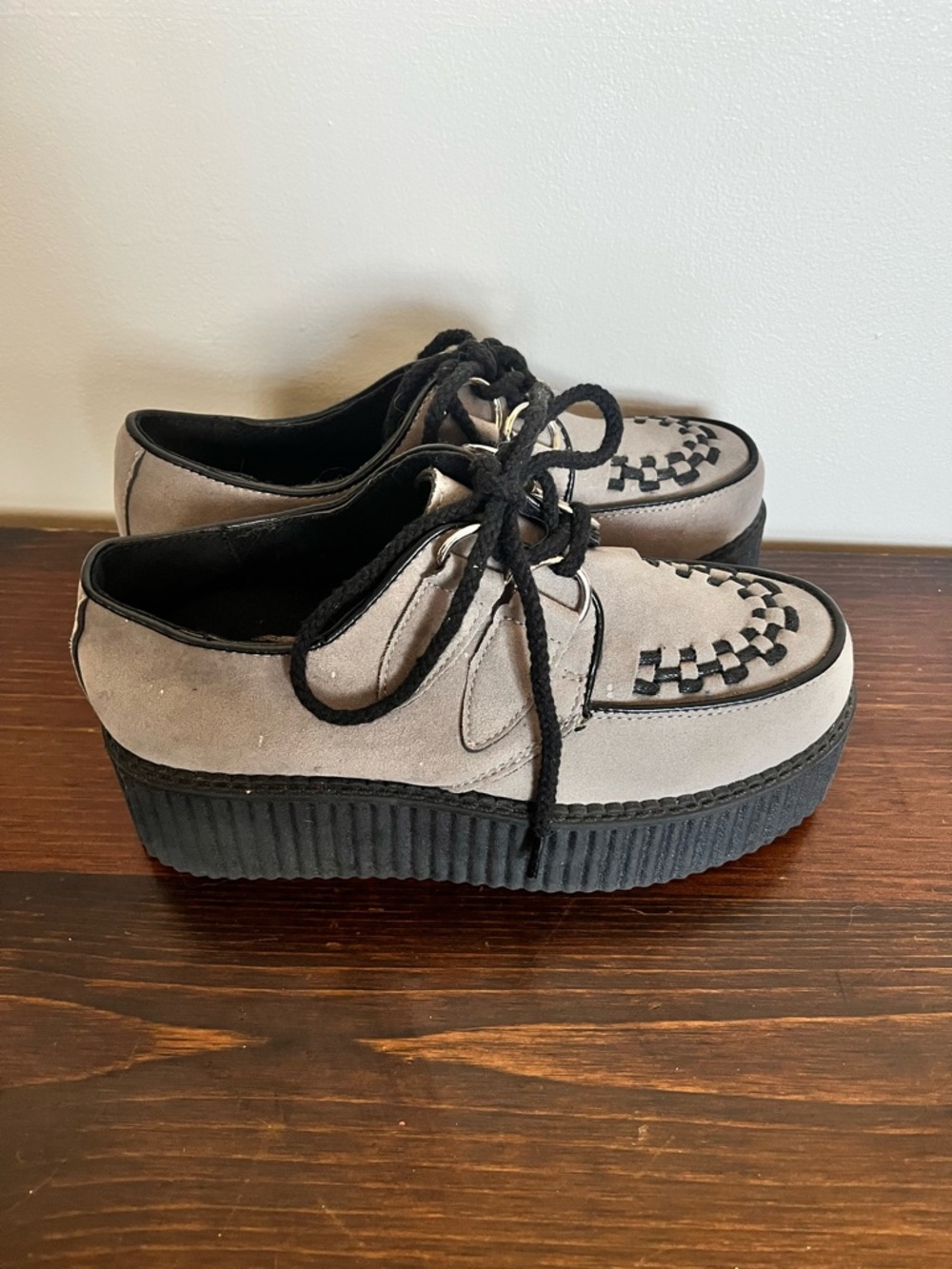Platform Creeper Shoes in Light Gray with Black Trim - Picture 5 of 7